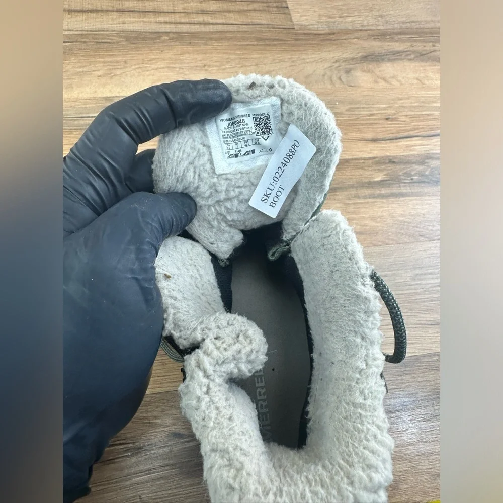 Merrell Olive Green Quilted Winter Boots with Faux Fur